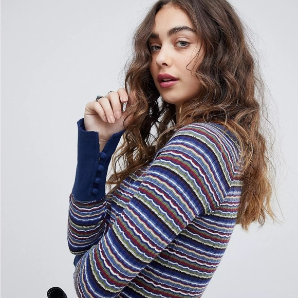 Free People Donna striped t-shirt with button sleeve NWT ✨ - Picture 2 of 6